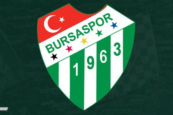 Futbolu özleyen Bursaspor taraftarı evleri tribüne çeviriyor